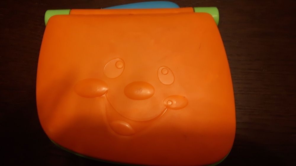 Laptop edukacyjny zabawka Fisher Price używany