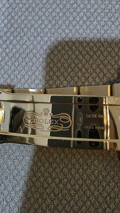 Rolex Submariner Gold