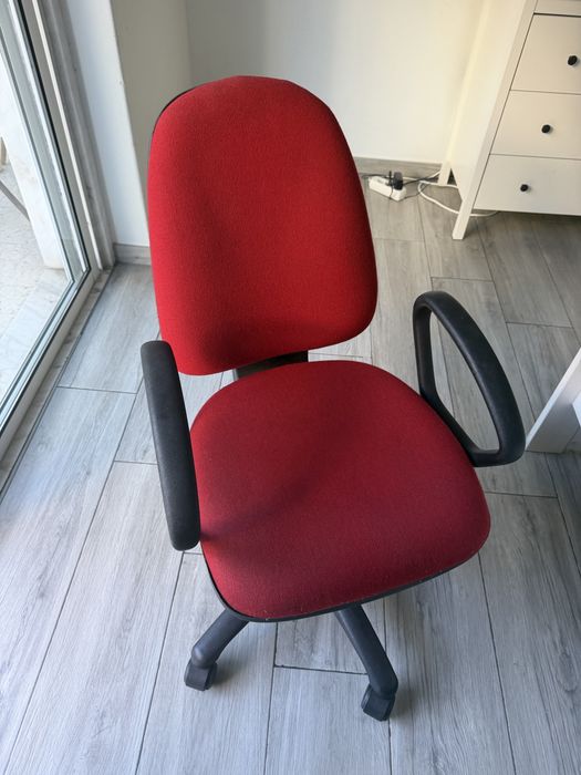 Cadeira de secretaria