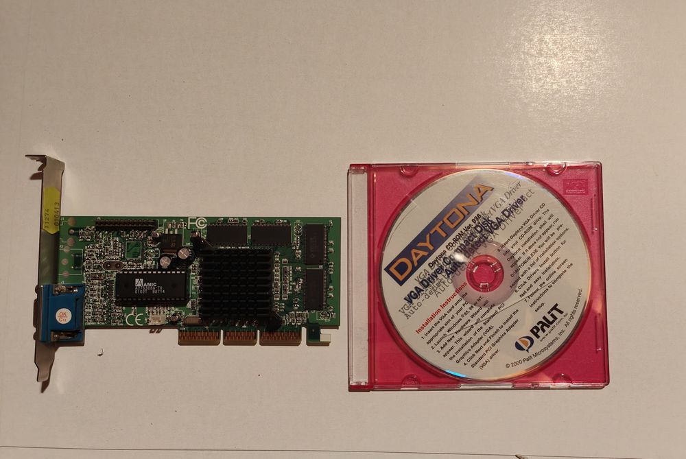 Karta graficzna GeForce MX200 32MB  retro