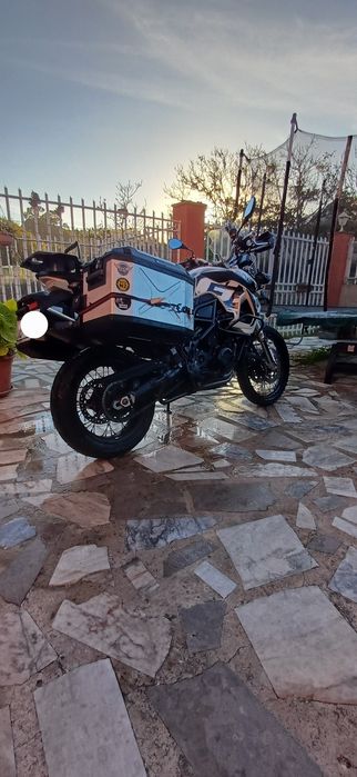Bmw F800GS  estimada full extras