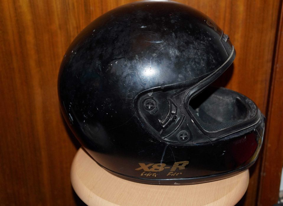 Capacete mota: 1 euro