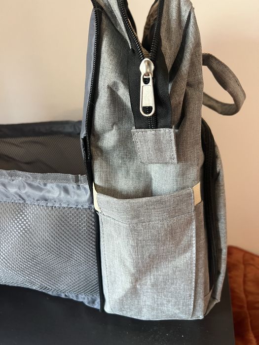 Mochila de bebe com muda fralda/cama