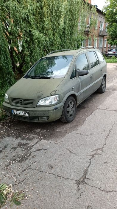 Opel  Zafira A 2.0