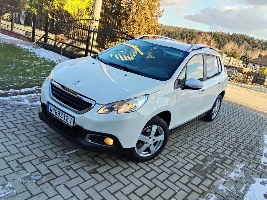 Peugeot 2008 2014/15r " 1.2 benzyna" 49.OOO TKM " Alu " Biała Perła " IDEALNY STAN