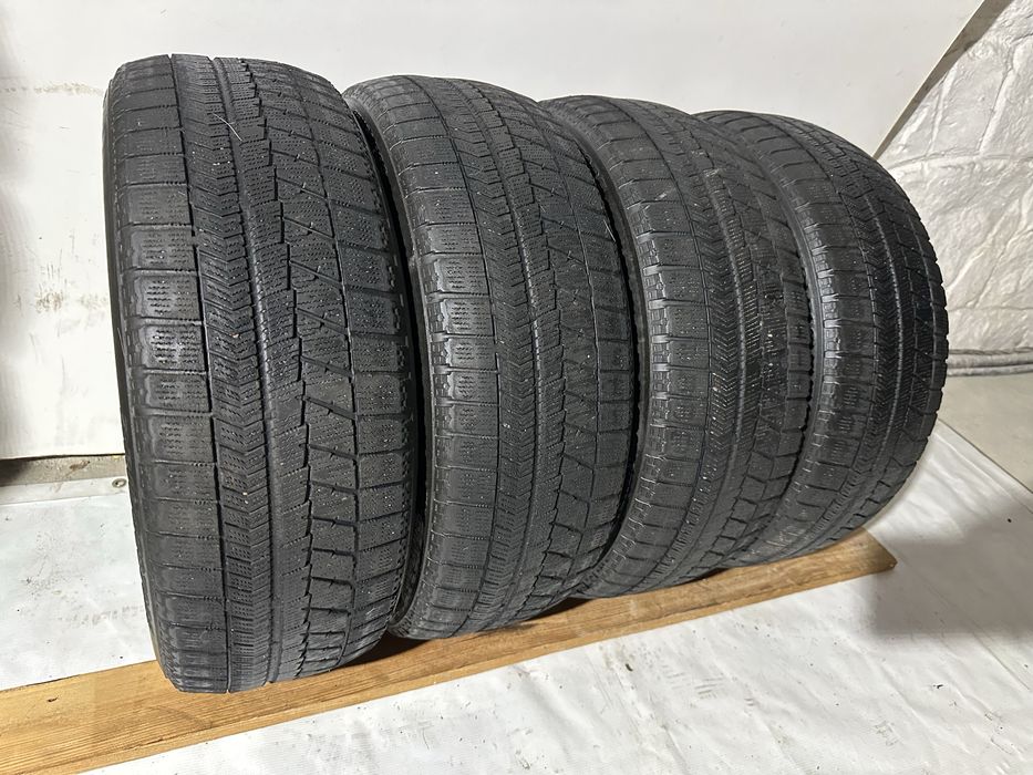 Bridgestone Blizzak vrx 195/60r15