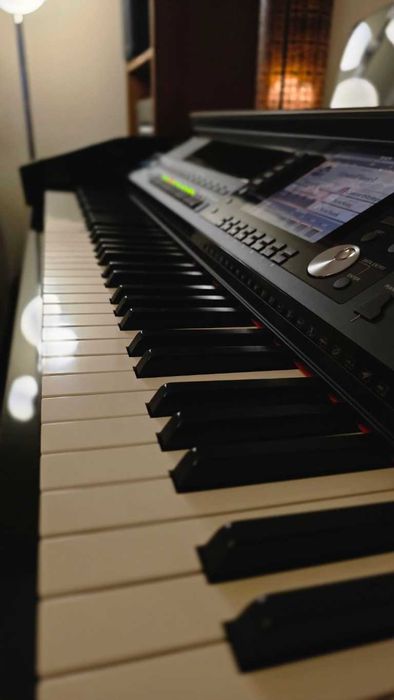 Yamaha CVP 509 PE Clavinova - piękny instrument dla wymagających