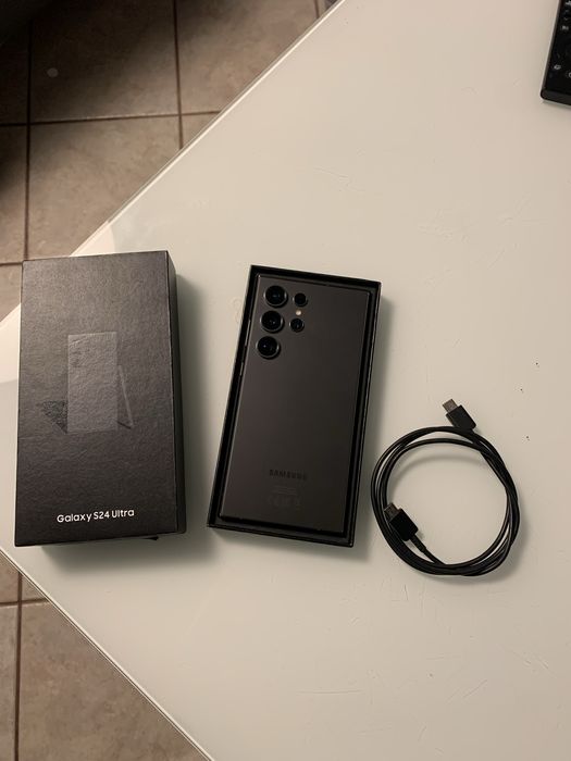 Samsung galaxy s24 ultra * 256 GB * świetny stan * dowód zakupu