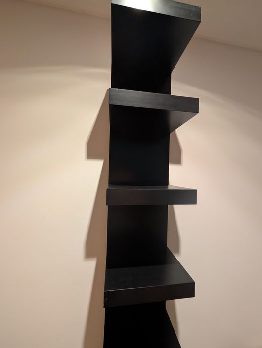 Estante IKEA preta LACK