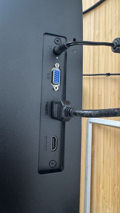 Monitor HP 27” full HD