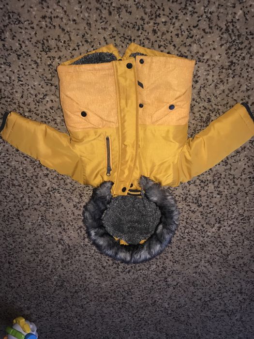 Продам куртки,витровки,комбинезоны