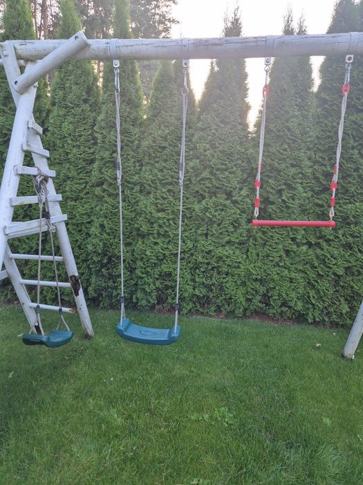 Huśtawki dziecięce