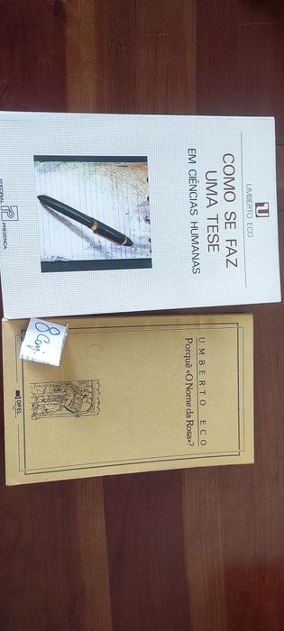 Conjunto Umberto Eco