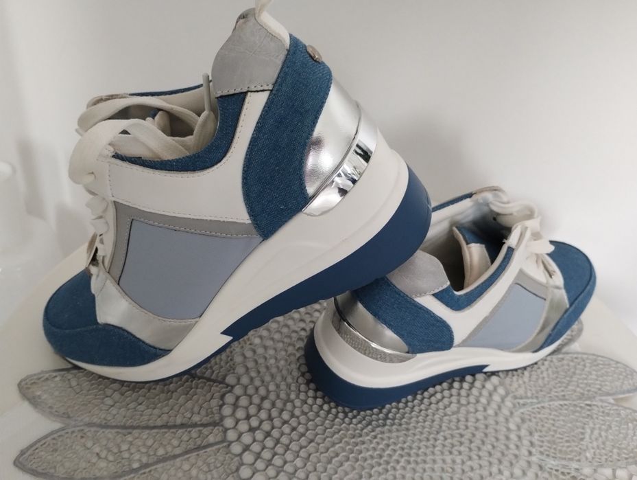 Urlop do 6.08.26..Tommy BOWE, śliczne sneakersy, jak nowe r.37