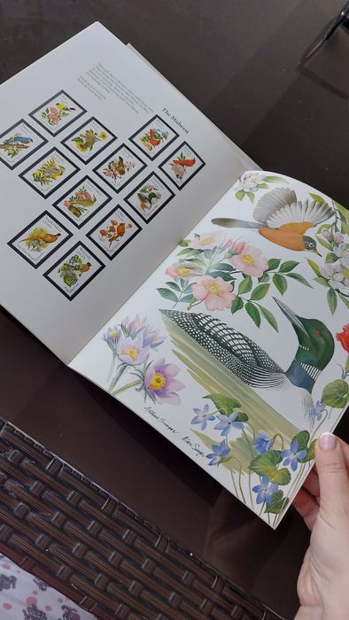 Selos com passaros USA 1981 (50 selos) +Livro sobre coleçao