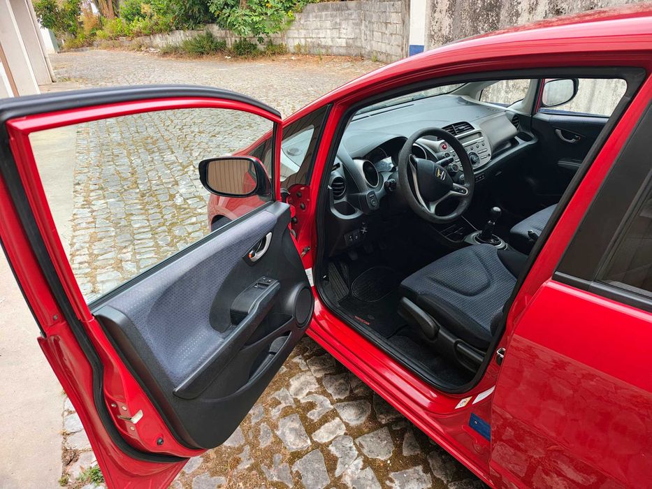 Honda Jazz 1.2 – 2010 | Ótimo estado | Fiável e Económico