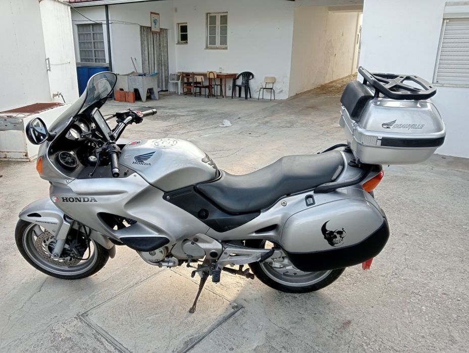 Vendo Honda Deauville
