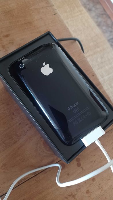 IPHONE 3G 8GB artigo de colecionador