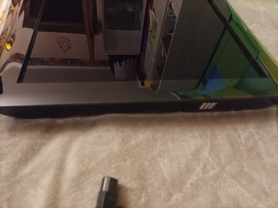 Telewizor  37 całi uszkodzony