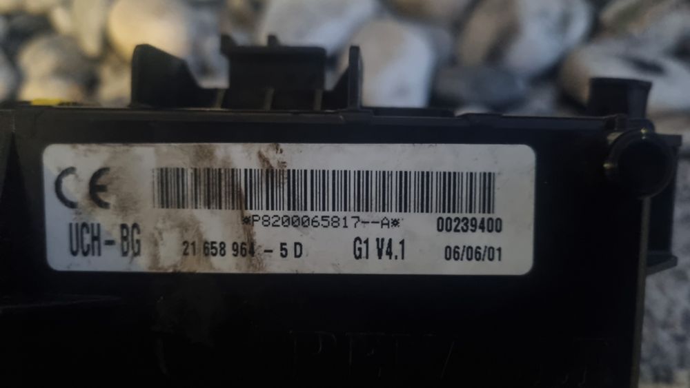 Caixa de Fusiveis Modulo UCH Renault Clio