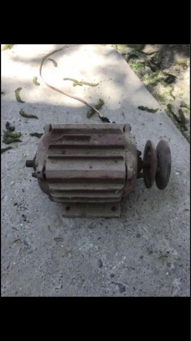 Електродвигун 1.5 кВт 1000 об