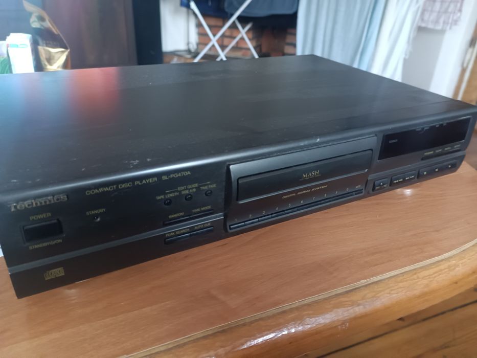 Odtwarzacz technic CD  SL-PG470A