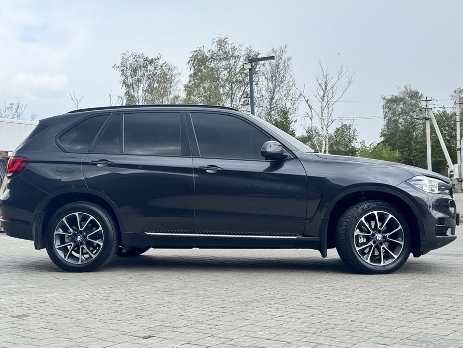 BMW X5 F15 Офіційний