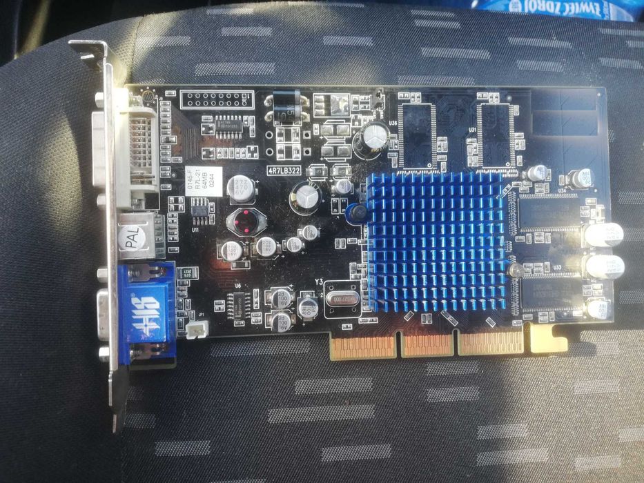 ATI Radeon 64mb DDR