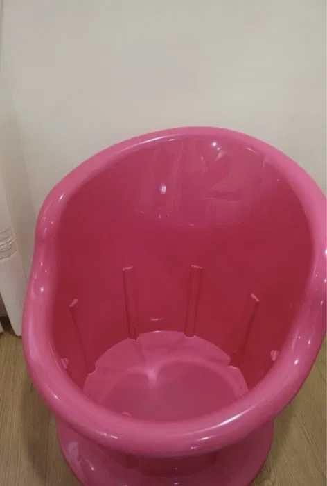 Cadeira com arrumação IKEA | Rosa