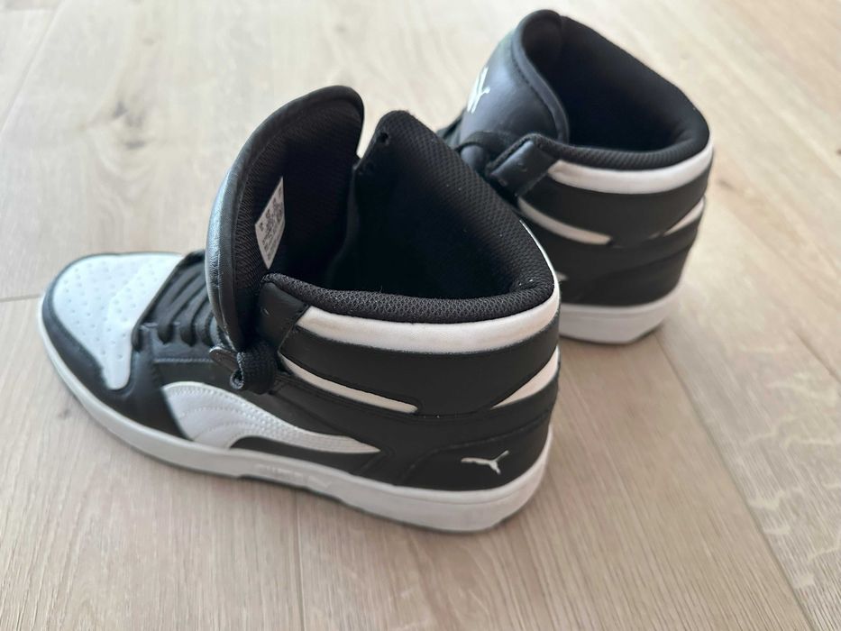 Buty puma młodzieżowe rozm. 39