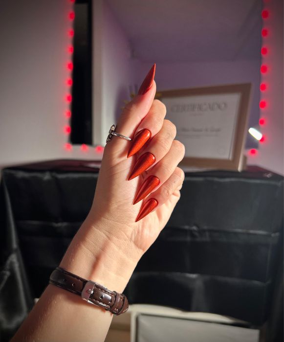 Modelo para extensão de unhas