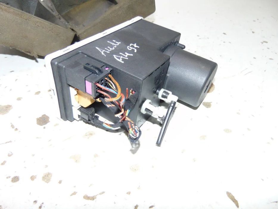 Audi a4 motor fecho central " usado em bom estado