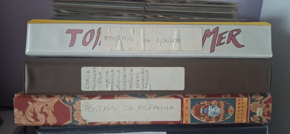 Coleção Gigante de Postais Antigos (+- 4000Postais em 14 Dossiês Organizados)
