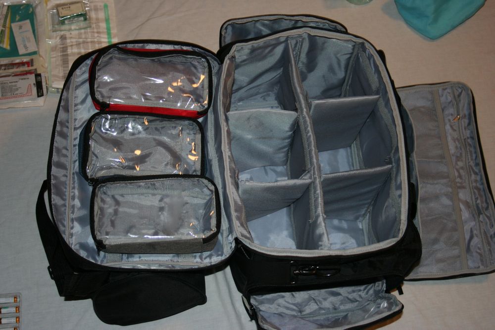 Mala de transporte de material e equipamento clínico