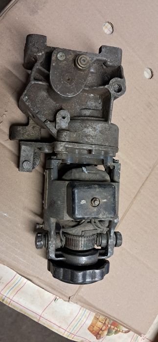 Колекторний двигун з редуктором УВ-061-М64 У3