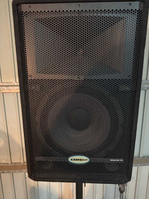 Dynacord PowerMate 600, Samson speakers, Sure microphones package