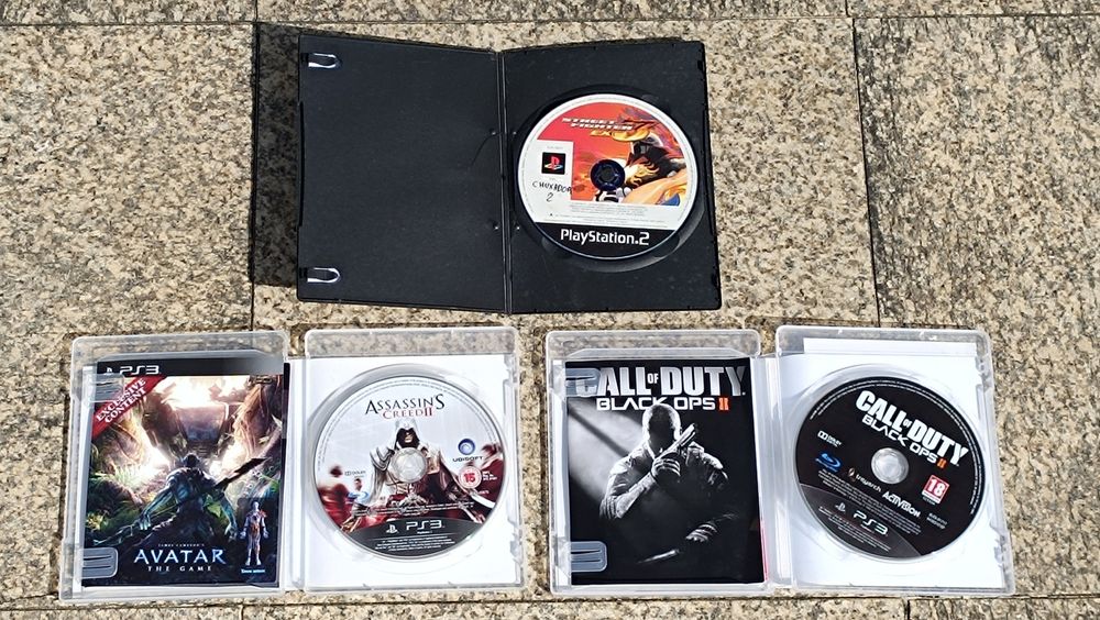 Lote Jogos PS3 e PS2 (Black Ops 2, Assassin's Creed 2, Street Fighter)