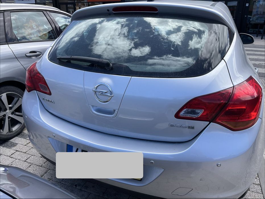 Opel Astra — fotografia 6