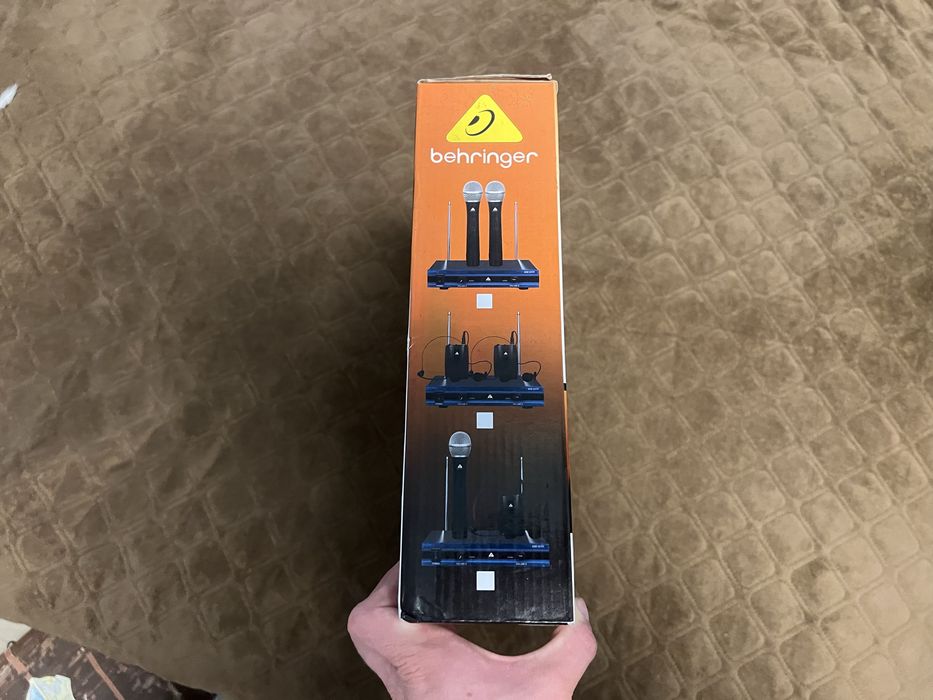 Бездротова радіосистема Behringer WM-501R