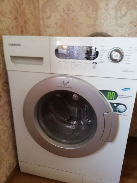 Продам пральну машину Samsung.