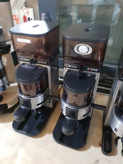 Кофемолка laCimbali 220 v c Германии в нержавейке