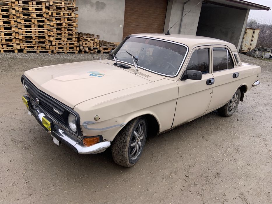 Продам Волга 2410