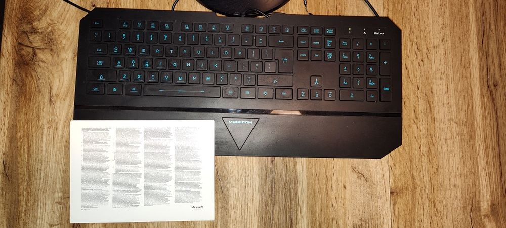 Komputer stacjonarny zestaw i5, Radeon R9 380, 16 GB ram, win10