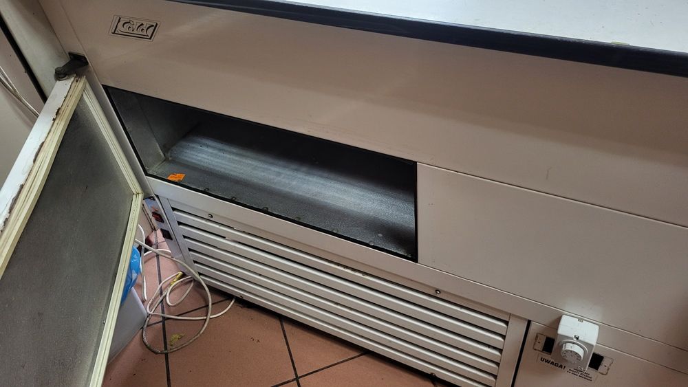 Lada chłodnicza używana