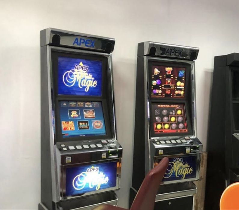 Ігровий Ігровой автомат Apex Торг