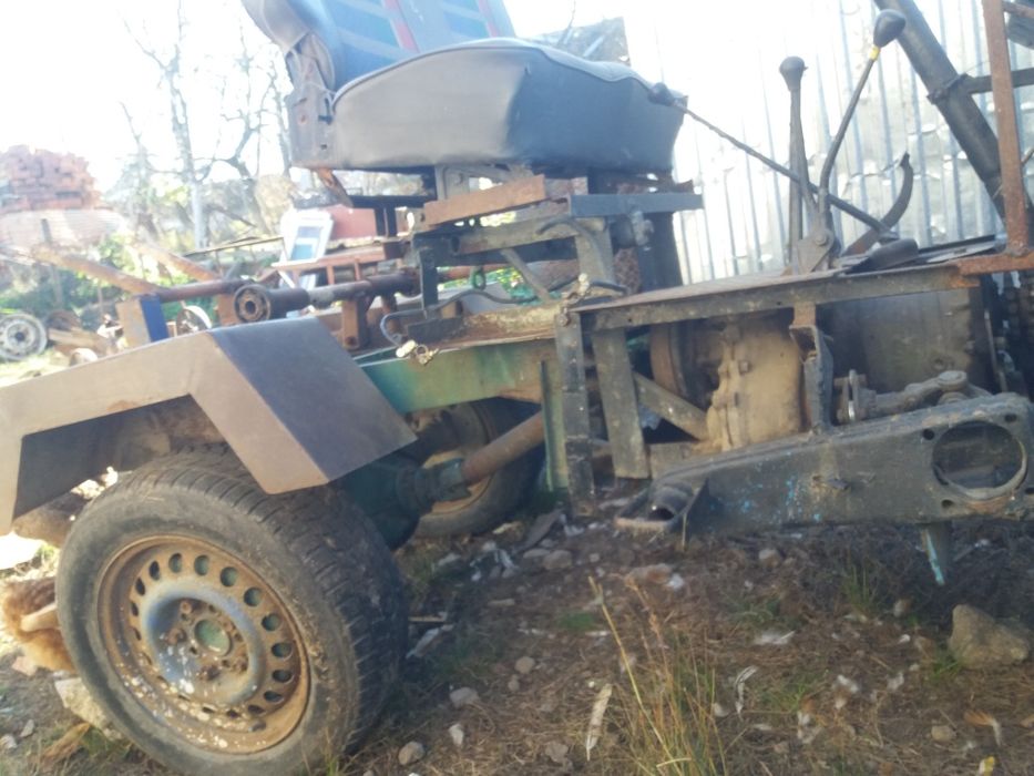 Продам тракторець.