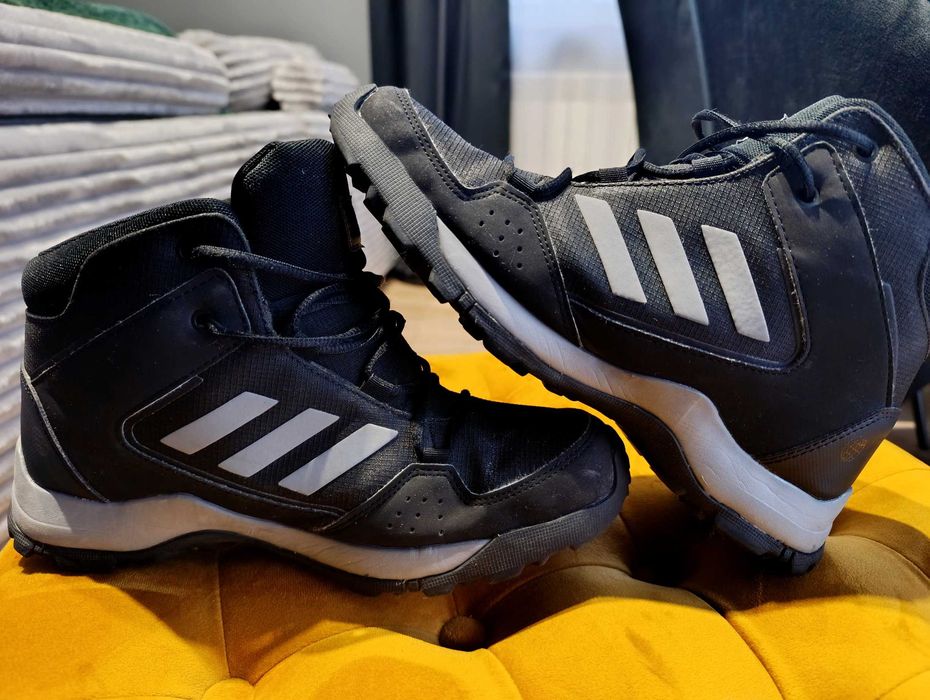 Buty Adidas terrex 38 2/3 trekkingowe jesienne zimowe