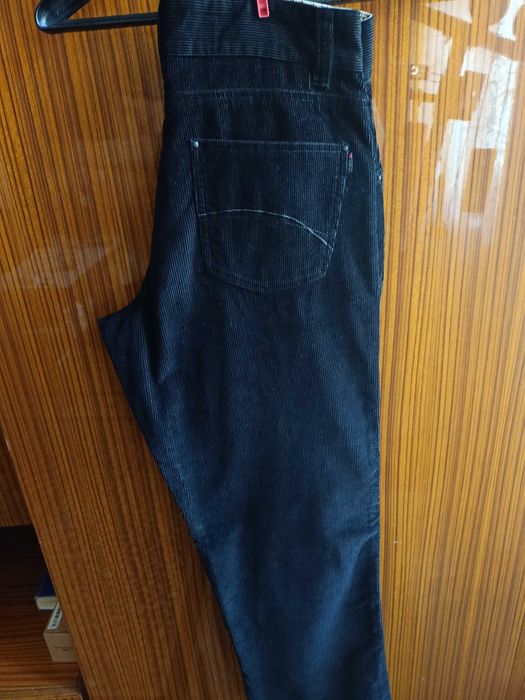 Spodnie męskie sztruksowe firmy Cropp\czarne