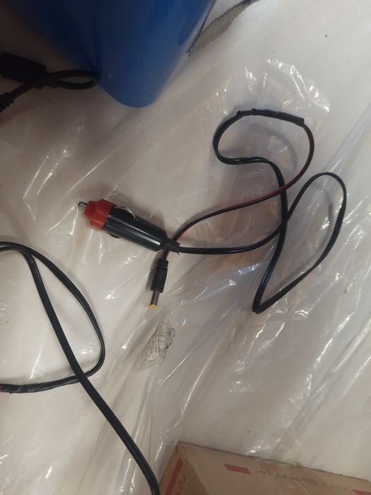 Автомлбільний Холодильник для машини