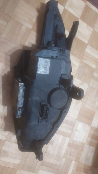 Lampy przód prawa lewa citroen c6 xenon ładne